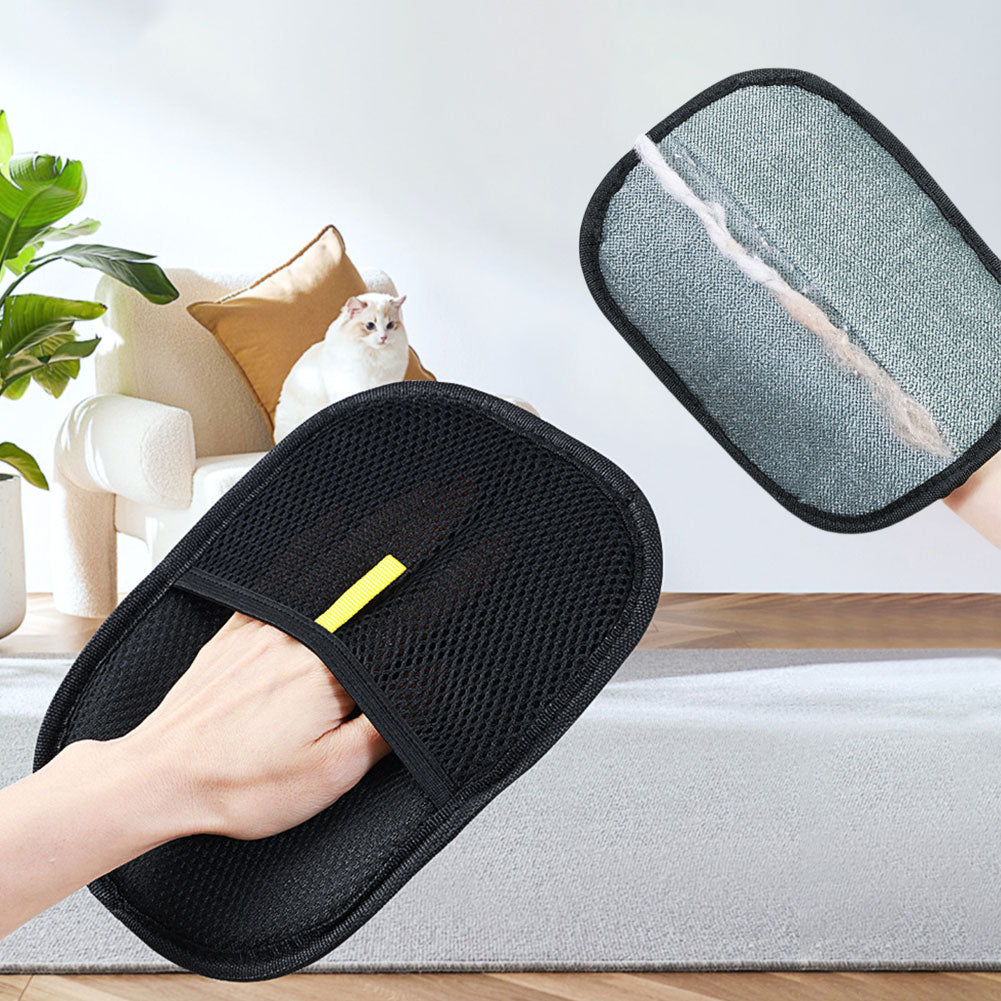 grooming glove front and back with mesh palm and soft fur-collecting pad